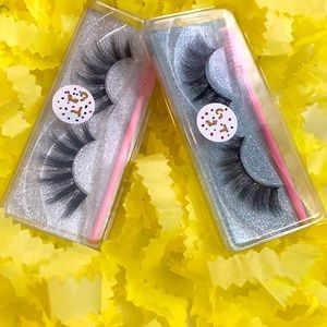 Two sets of eyelashes